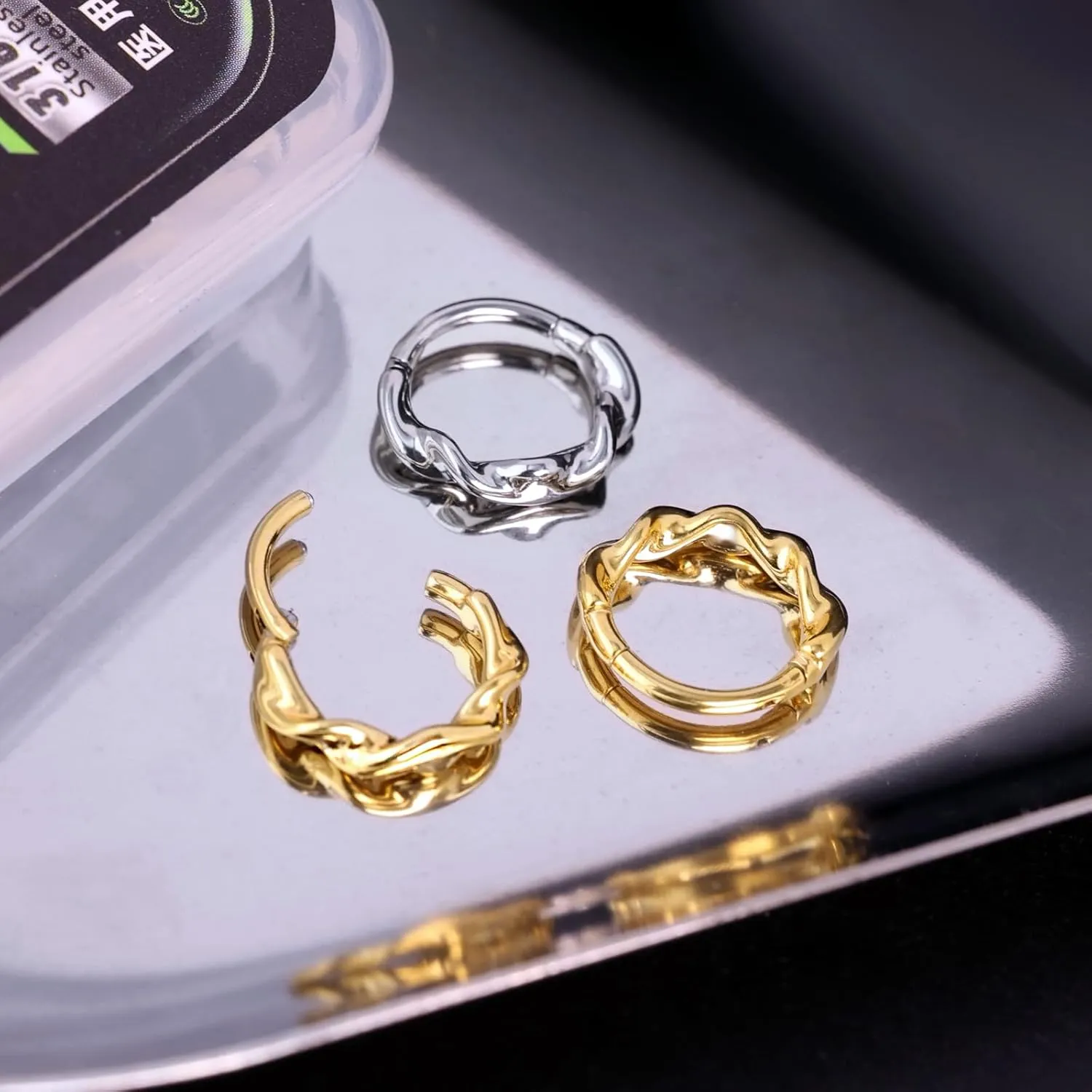 16g Twist Septum Ring Hoops: Surgical Steel Nose Rings, Hinged Segment Nose Lips Helix Cartilage Clicker Hoop Earrings Daith Piercing Rings for Women Men 8mm 10mm