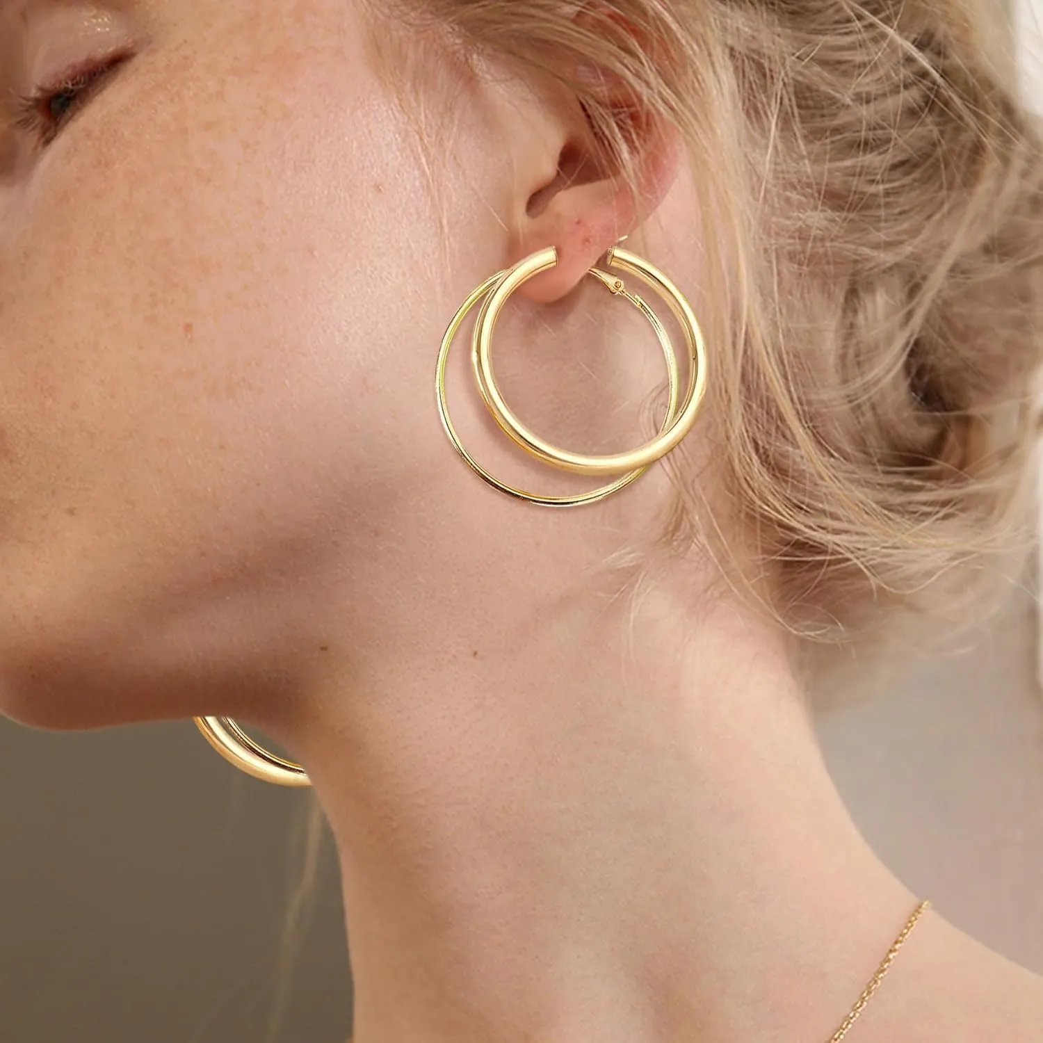 6 Pairs Gold Hoop Earrings Set for Women Fashion Lightweight Chunky Pearl Earrings Multipack Twisted Statement Earring Small Big Hoops Earrings Set for Women Jewelry Gifts
