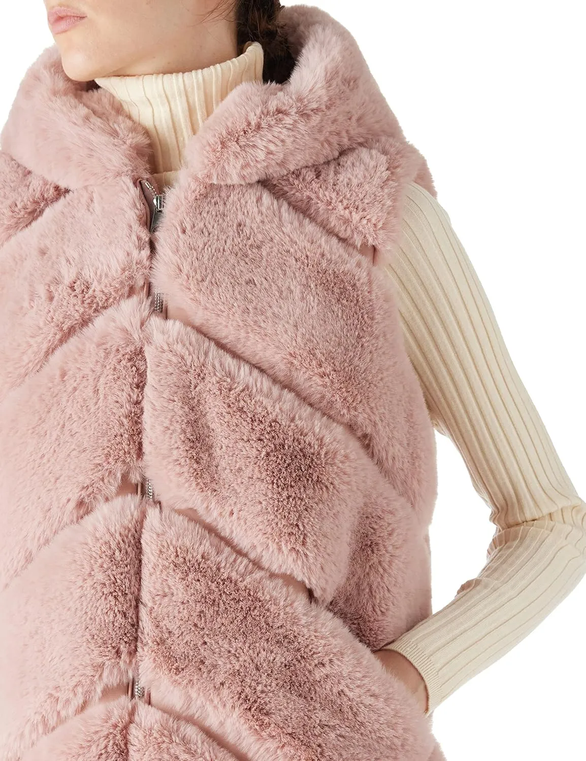Bellivera Women's Faux Fur Vest Sherpa Fleece Gilet Sleeveless Casual Hooded Jacket Shearling Warm Fluffy Coat