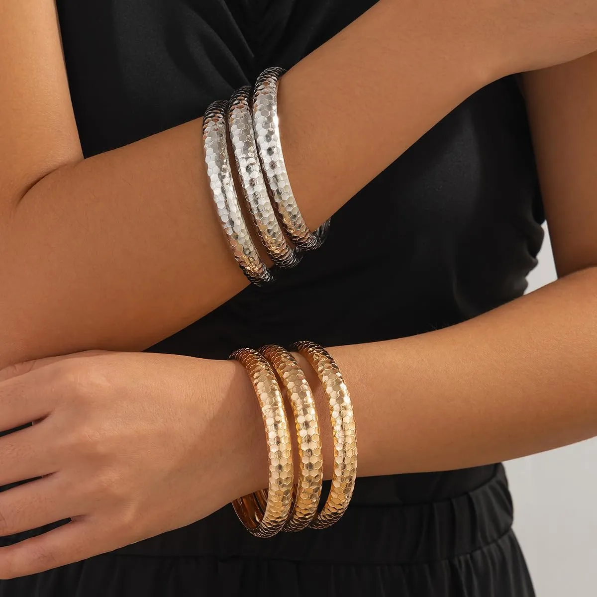 Chunky Gold Bangle Bracelet Set for Women - Trendy Wide Round Minimalist Wrist Jewelry, Stackable Statement Bangle Bracelets