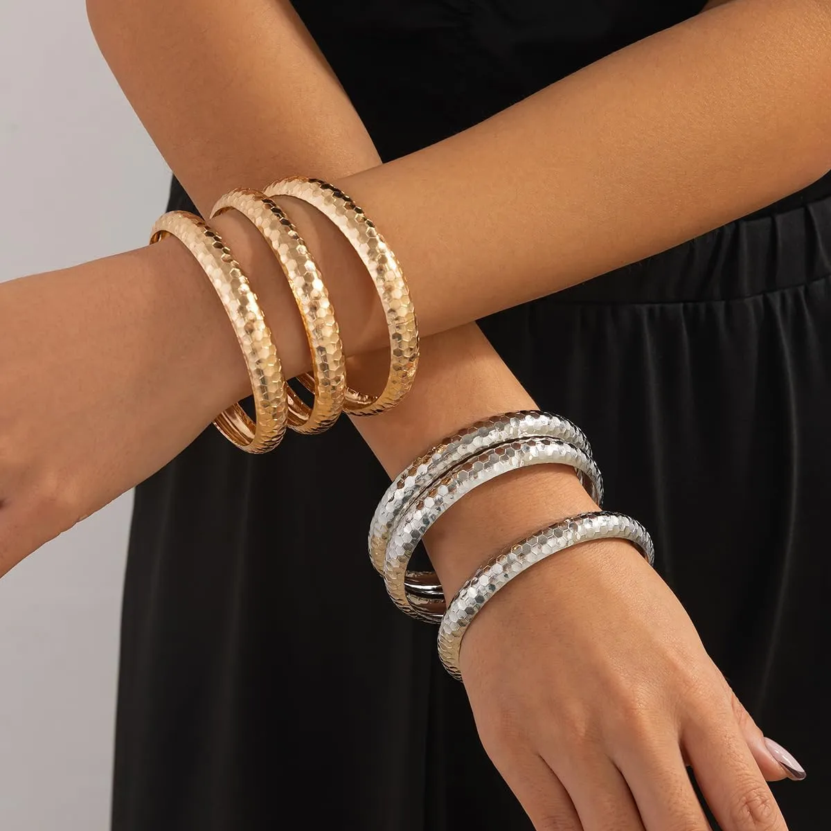 Chunky Gold Bangle Bracelet Set for Women - Trendy Wide Round Minimalist Wrist Jewelry, Stackable Statement Bangle Bracelets