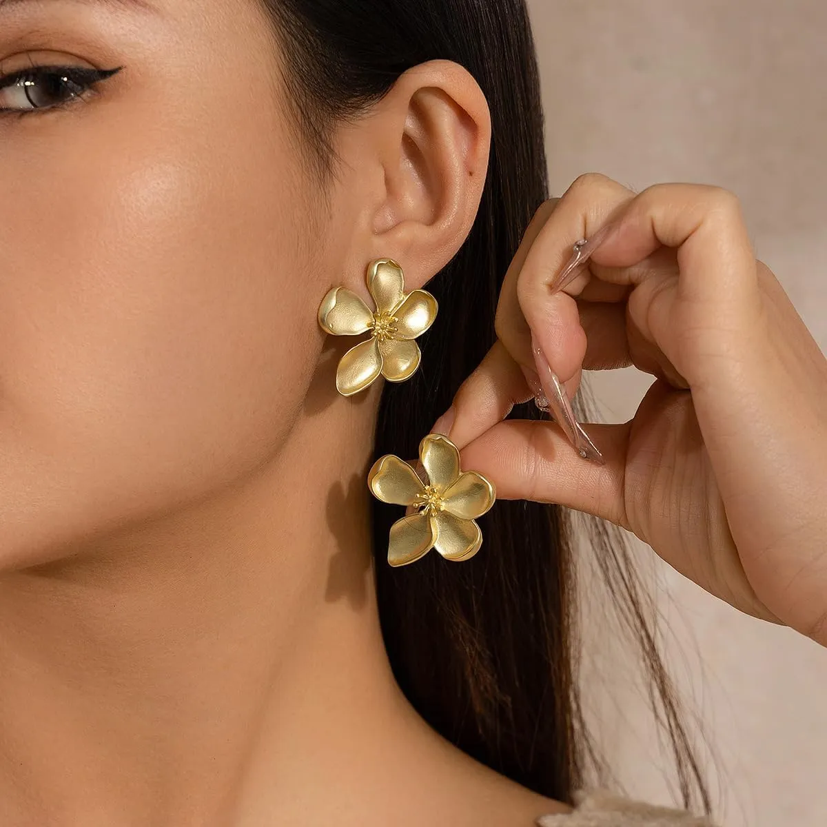 Flower Earrings for Women Big Statement Earrings for Women Floral Earrings Daisy Earrings Pink Gold Silver Orange Black White Flower Stud Earrings Summer Spring Fancy Earrings
