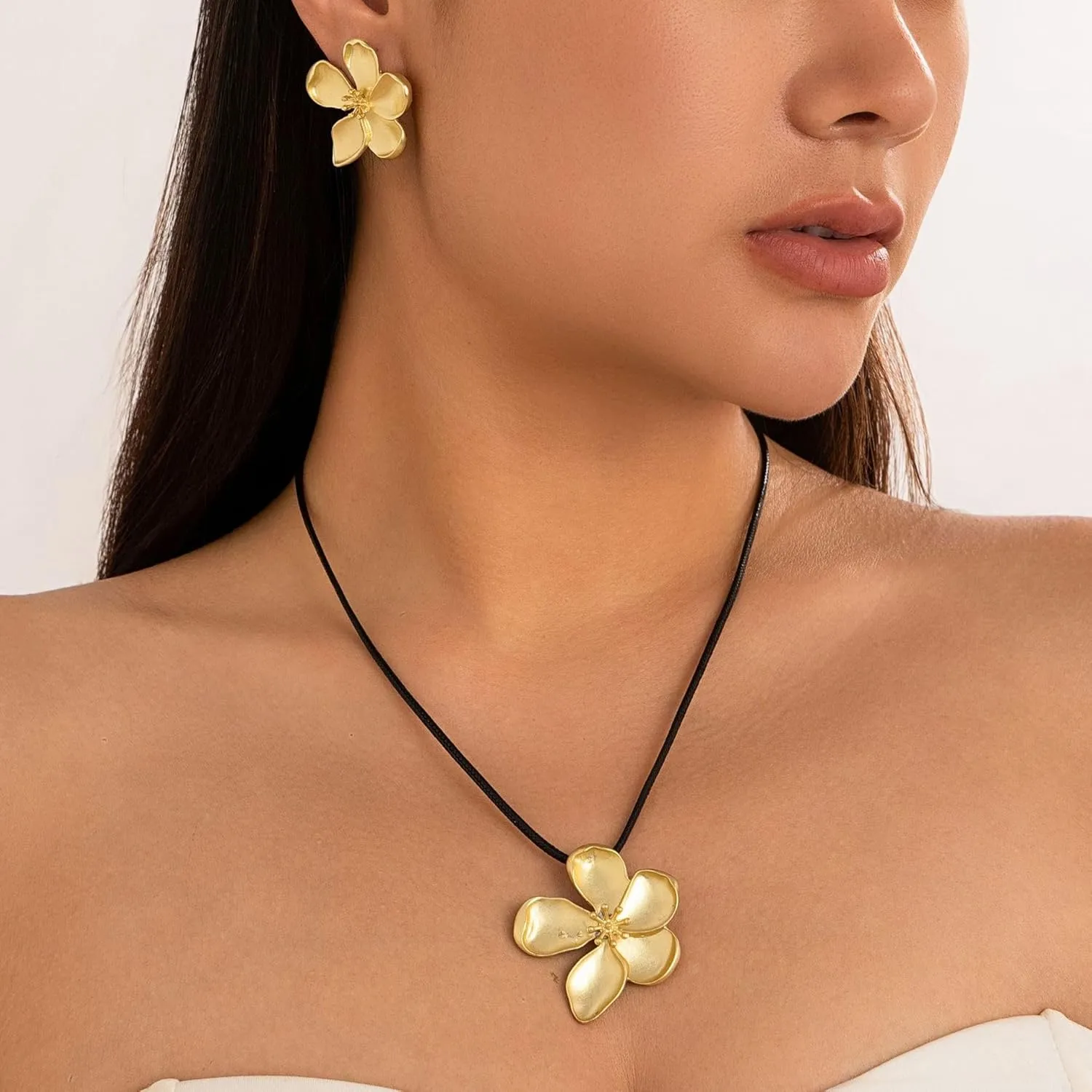 Flower Earrings for Women Big Statement Earrings for Women Floral Earrings Daisy Earrings Pink Gold Silver Orange Black White Flower Stud Earrings Summer Spring Fancy Earrings