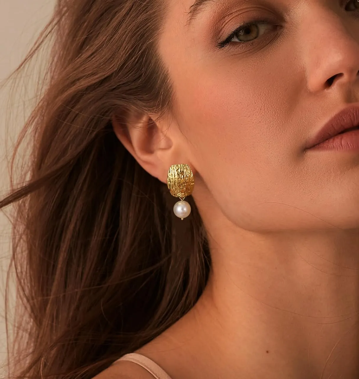 Gold Earrings for WomenChunky Gold Statement Earrings Dainty 14K Gold Plated Earrings Big Gold Chunky Vintage Earrings Hypoallergenic Gold Stus Earrings for Women Trendy Gold Jewelry