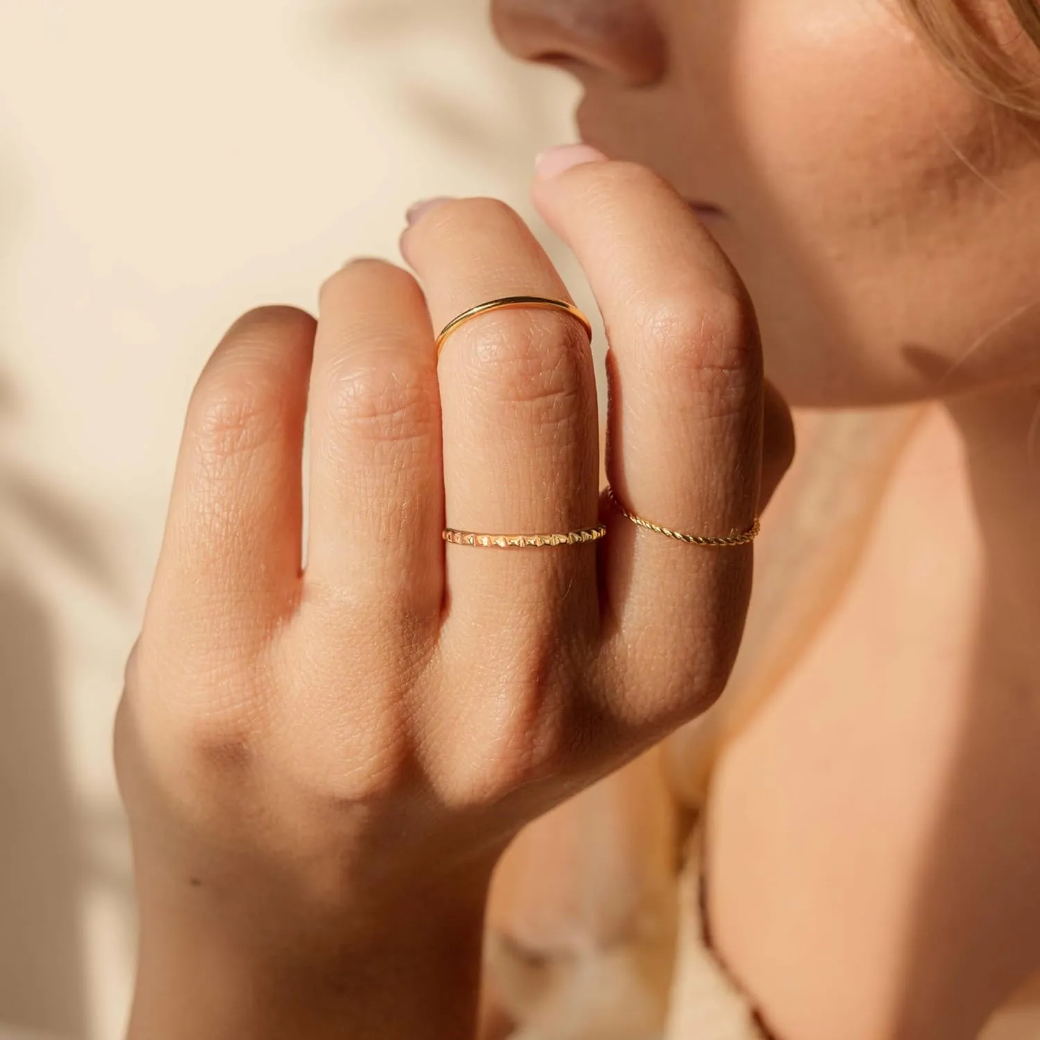 Gold Silver Rings for Women Non Tarnish Stackable Thin Gold Ring 18K Gold Plated Dainty Ring Set Trendy Thumb Pinky Knuckle Ring Wedding Bands Promise Engagement Gold Jewelry Rings Size 6 7 8 9 10 11