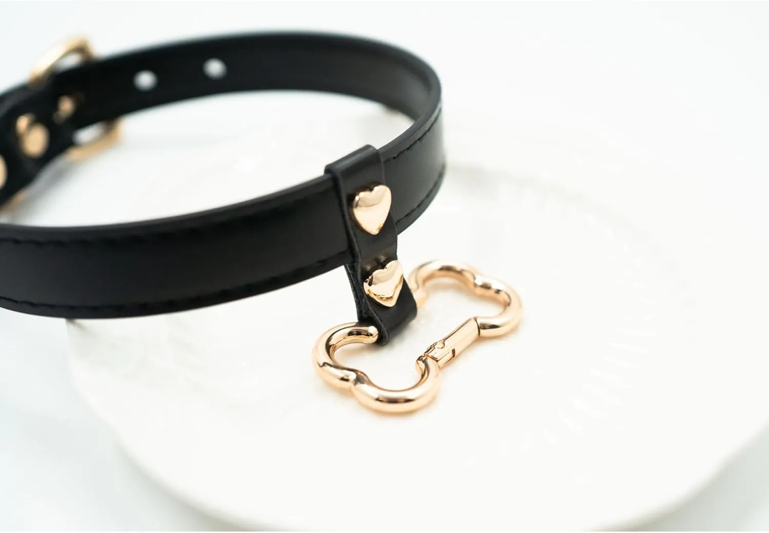 Handmade Bone Ring Leather Choker Collar For Women, Cute Pastel Pink Choker Necklace with Bone Shaped Pendant and Heart Rivets