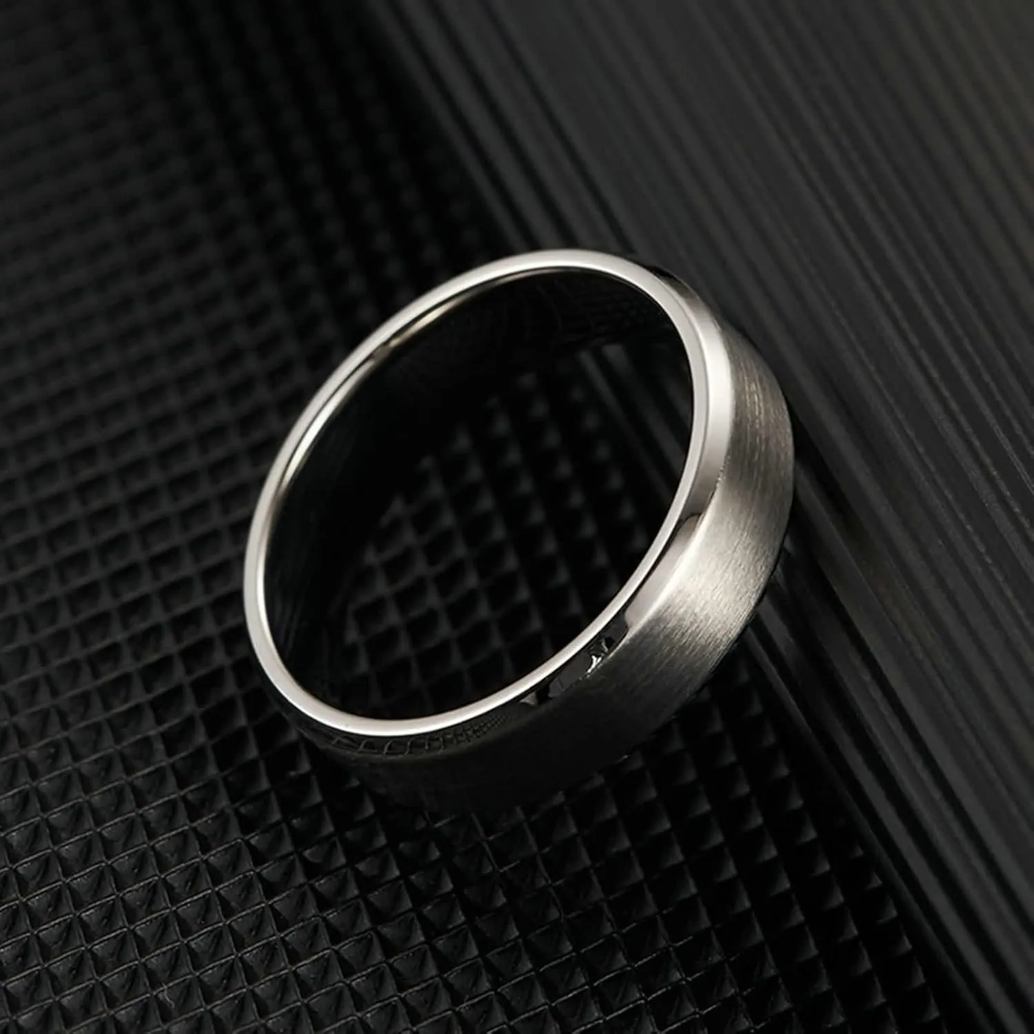His and Her Rings Wedding Ring Set, Stainless Steel Anniversary Rings for Couple Comfort Fit 4mm 6mm Silver Brushed Ring with Beveled Edge
