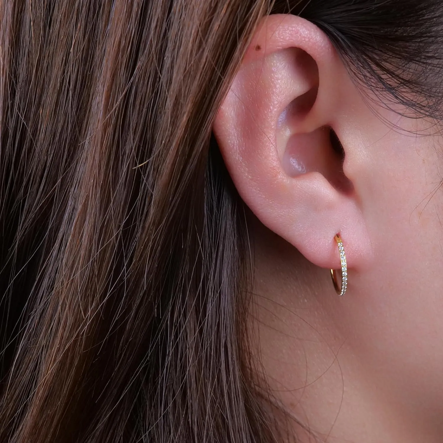 Limerencia G23 Titanium Slim Huggie Hoop Earrings, Hypoallergenic F136 Implant Grade Pure Titanium for Sensitive Ears