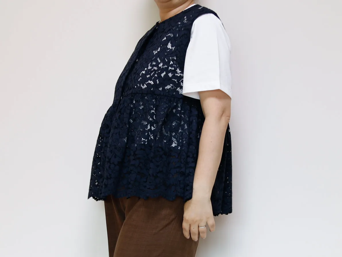 <V02L> PEPLUM VEST LACE