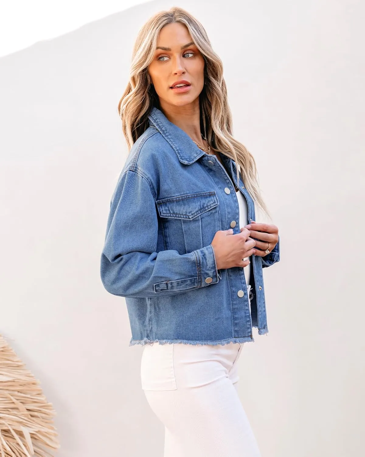 luvamia Jean Jacket Women Trendy Oversized Denim Jacket Raw Hem Long Sleeves Fashion Casual Jackets Shacket with Pockets