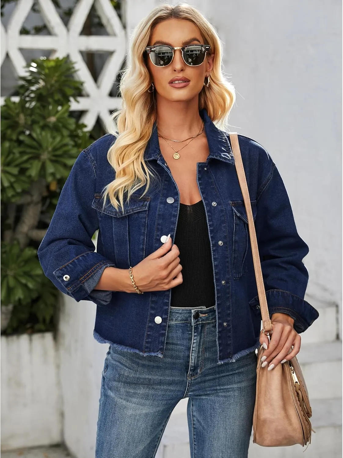 luvamia Jean Jacket Women Trendy Oversized Denim Jacket Raw Hem Long Sleeves Fashion Casual Jackets Shacket with Pockets