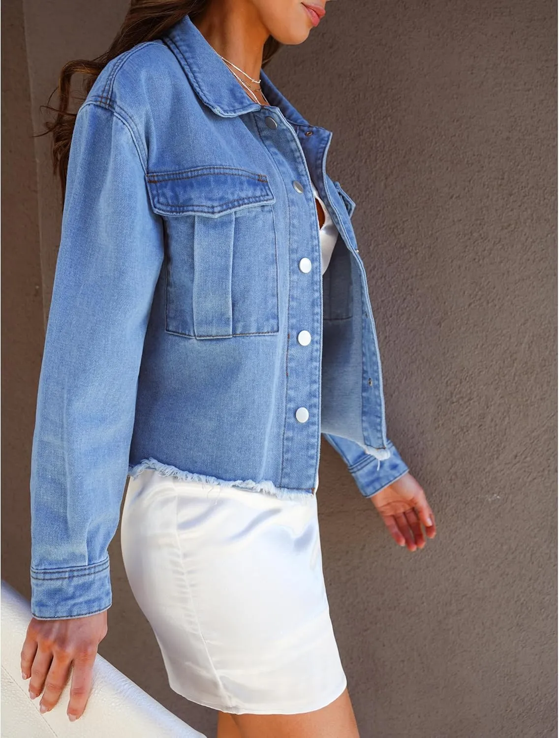 luvamia Jean Jacket Women Trendy Oversized Denim Jacket Raw Hem Long Sleeves Fashion Casual Jackets Shacket with Pockets