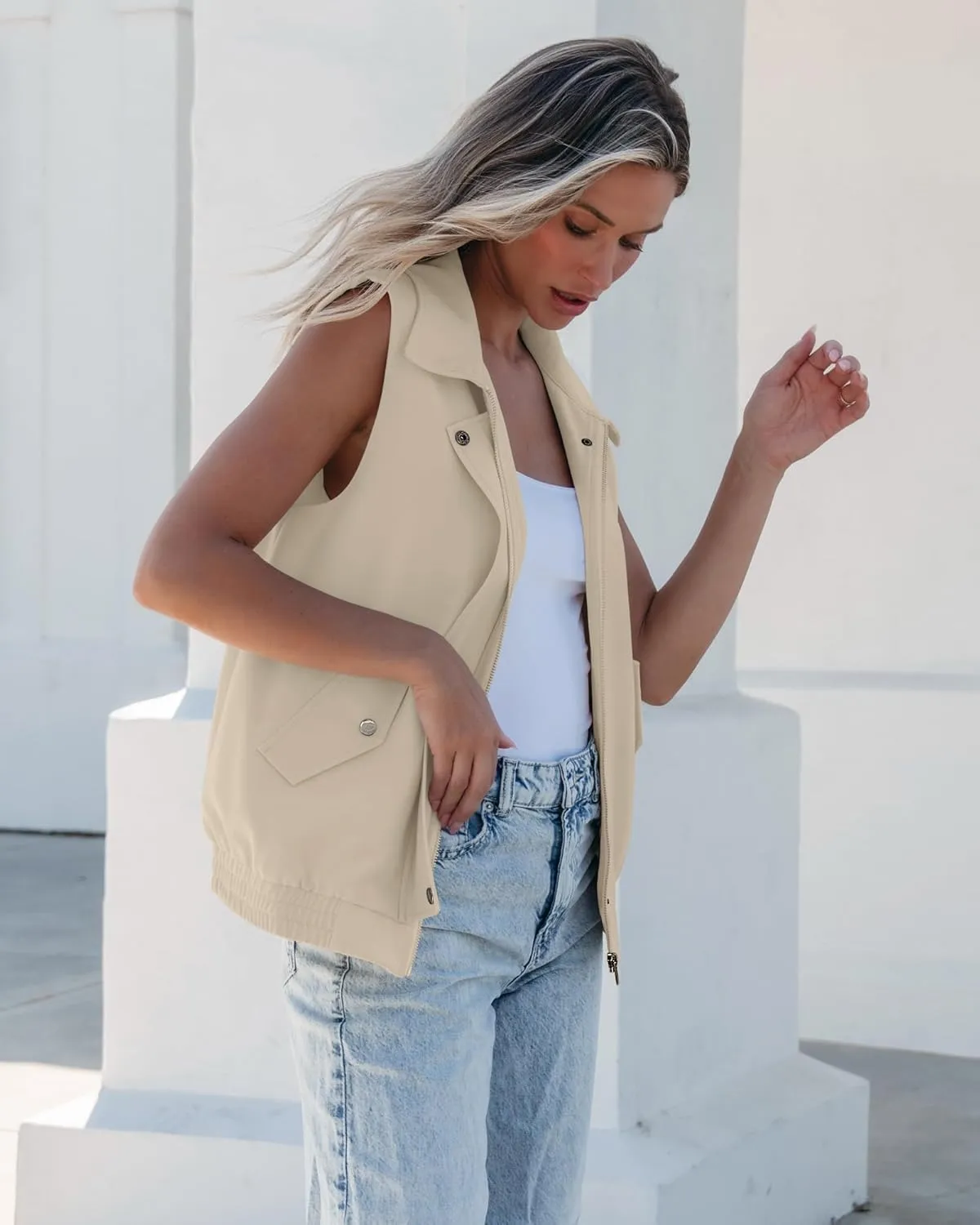 luvamia Vest for Women Trendy Zip Up Casual Fashion Elastic Hem Fall Sleeveless Jacket Outerwear Vests Tops with Pockets
