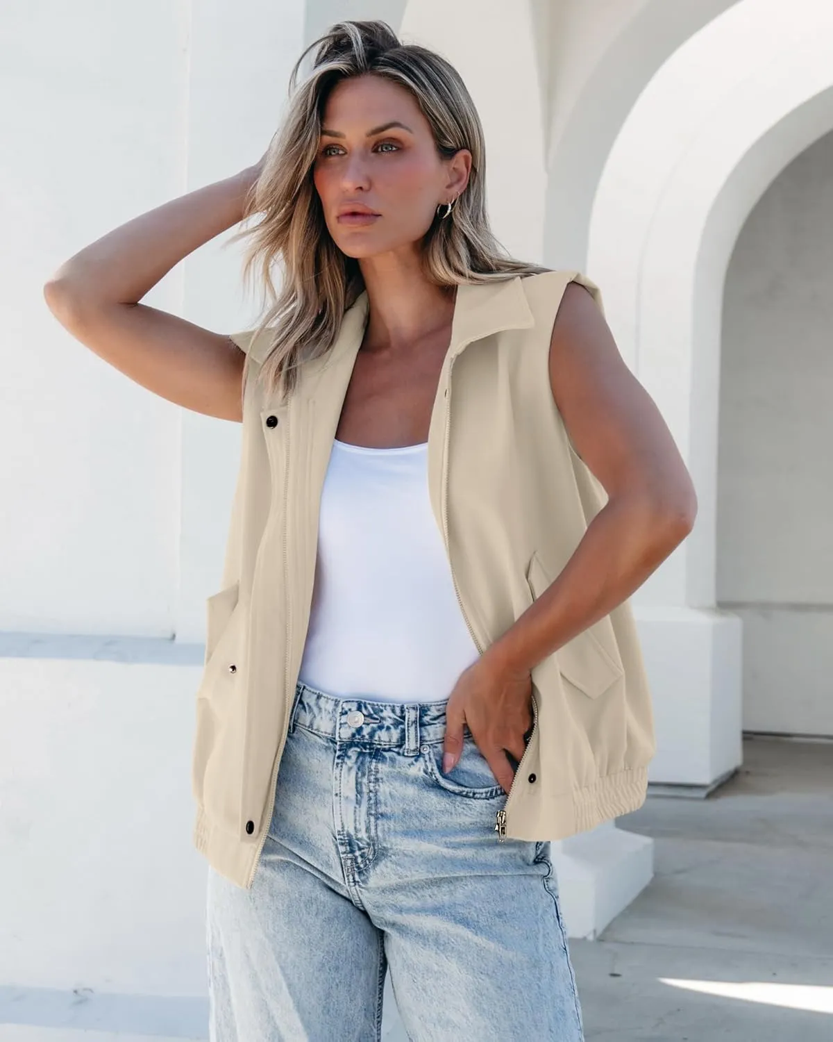 luvamia Vest for Women Trendy Zip Up Casual Fashion Elastic Hem Fall Sleeveless Jacket Outerwear Vests Tops with Pockets