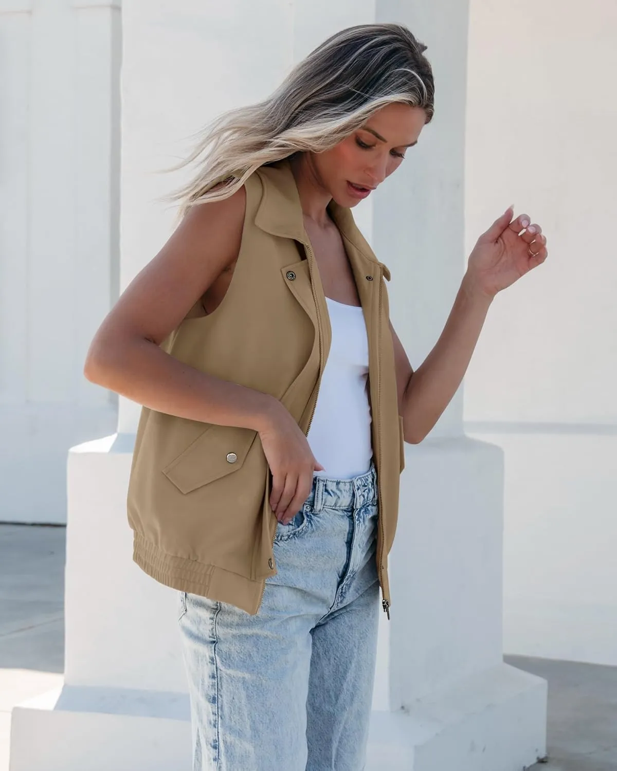 luvamia Vest for Women Trendy Zip Up Casual Fashion Elastic Hem Fall Sleeveless Jacket Outerwear Vests Tops with Pockets