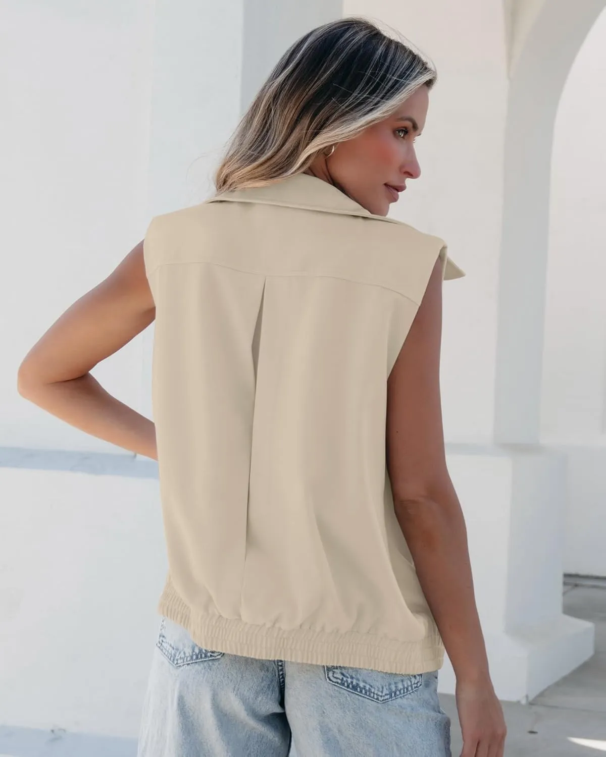 luvamia Vest for Women Trendy Zip Up Casual Fashion Elastic Hem Fall Sleeveless Jacket Outerwear Vests Tops with Pockets