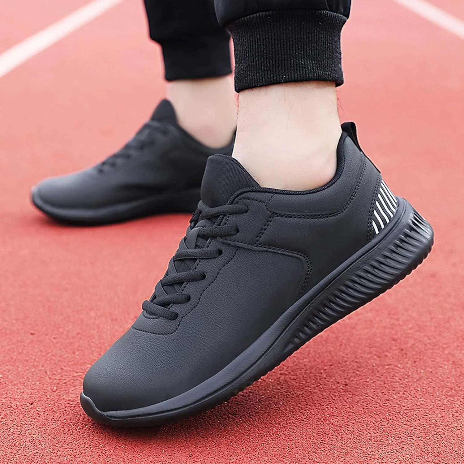 Men's Shoes High-Elastic Sports Lightweight Running Shoes Casual Men's Slip on Sneaker