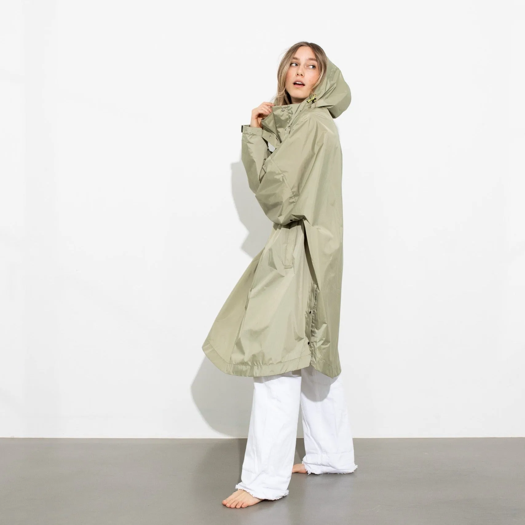 Raincoat solid pale olive