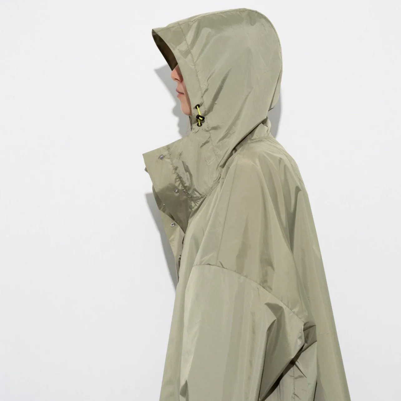 Raincoat solid pale olive