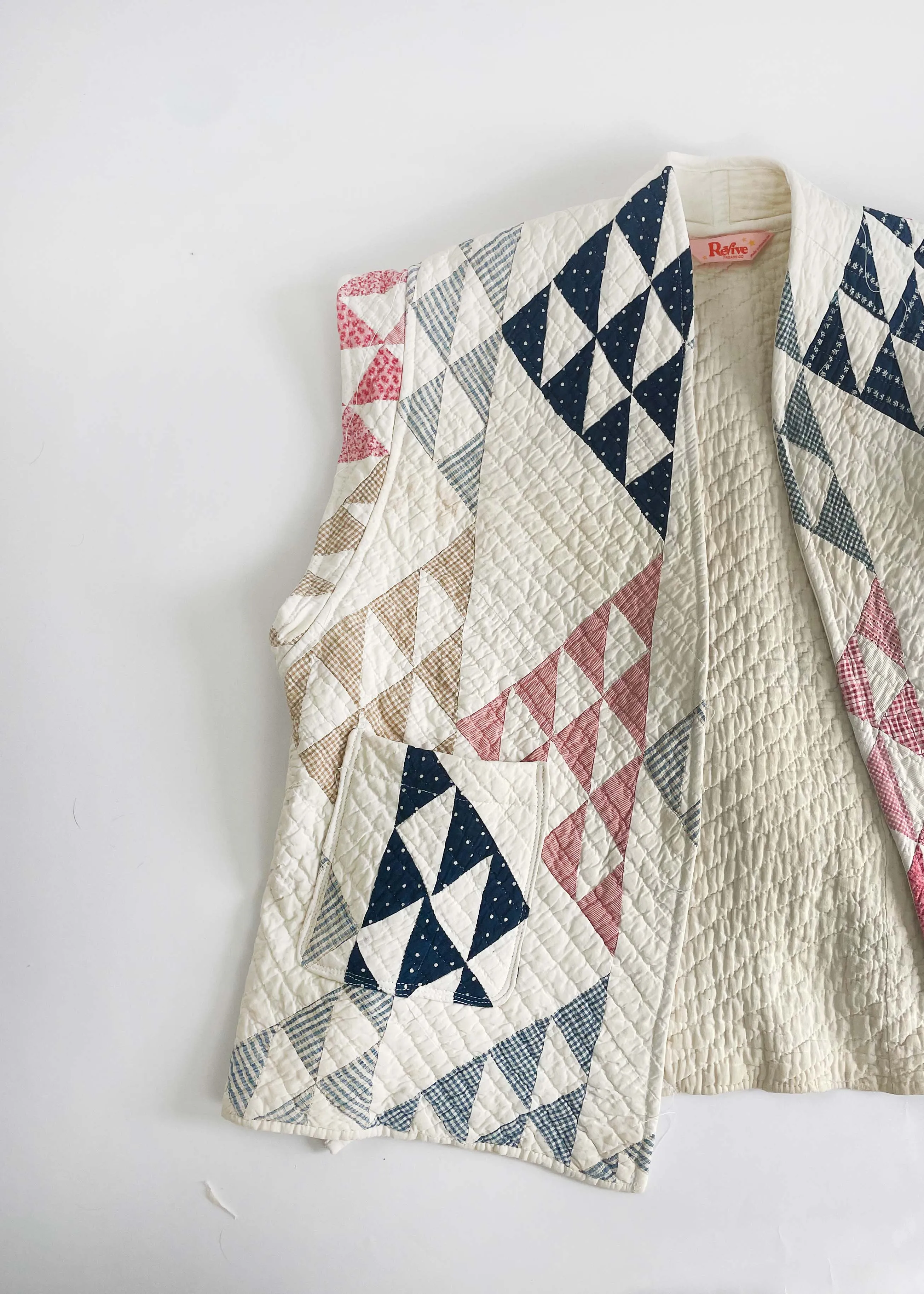 Rosalie Reclaimed Quilted Vest - Navy and Pastel 2/2