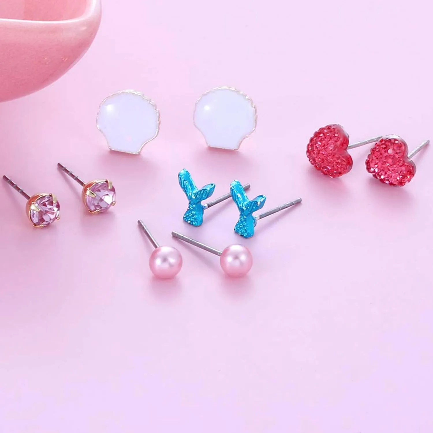 Various Ocean Marine Life Theme Pierced Stud Earrings Set of 30 Pairs-Multiple Crystal Pearls Seashell Starfish Fish Scale Scallop Fishtail Dolphin Earrings for Women Summer Beach Jewelry