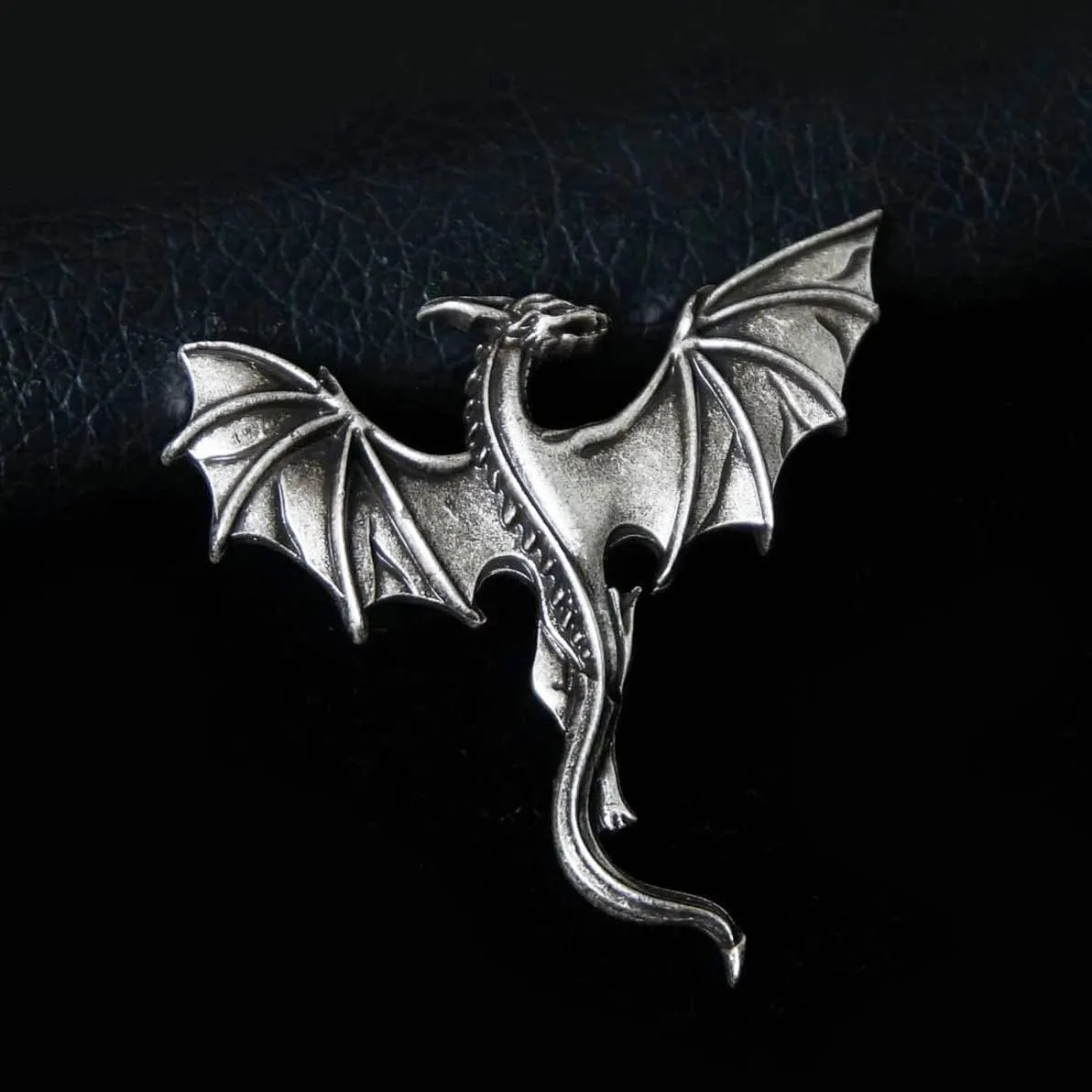 Vintage Gothic Punk Celtic Dragon Brooch Men's Brooch Accessory