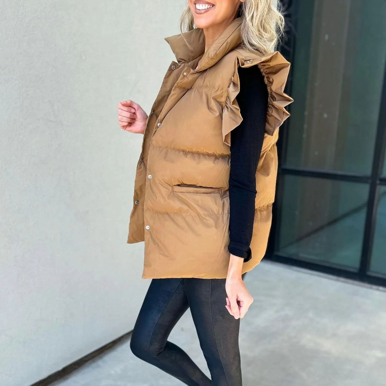 Women Puffer Vest Ruffle Sleeve Button Down Padded Quilted Puffy Jacket Padded Gilet Sleeveless Winter Coat Pockets
