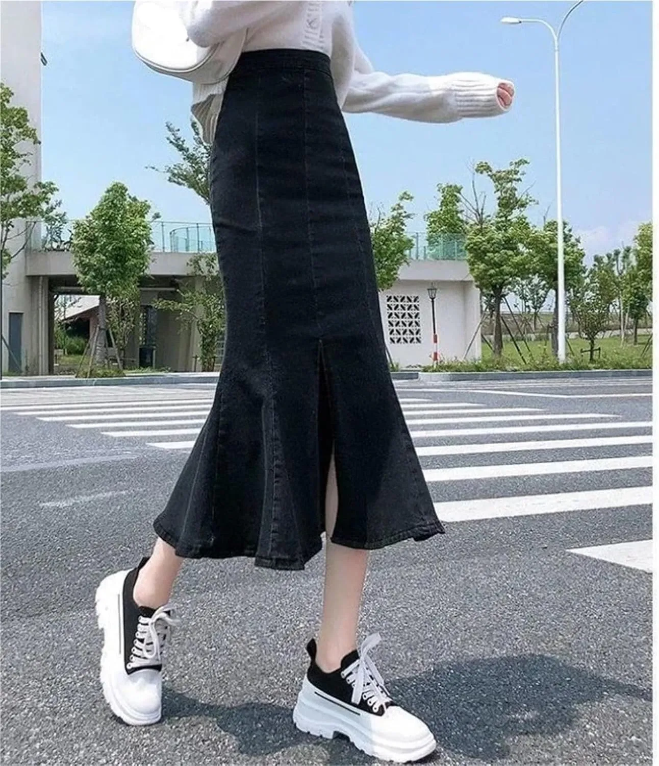Women's High-Waisted Split Stretch Fishtail Skirt Casual Versatile Ruffled Denim Skirt